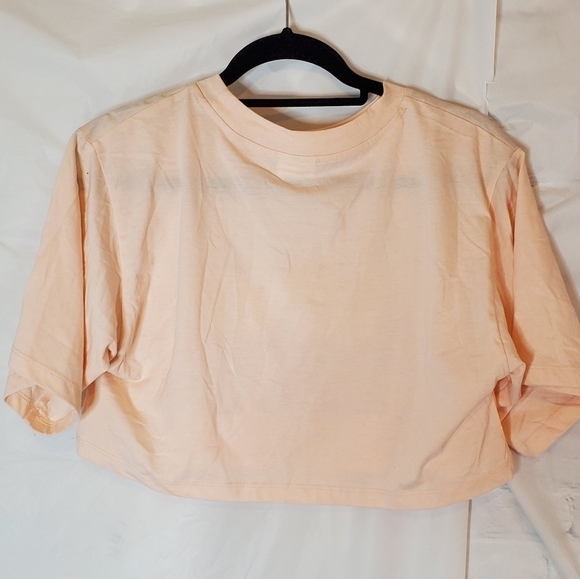 Abound Size Small Love Crop Top in Pale Pink NWOT - Picture 4 of 4
